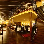 Arena Regia & - Marina Regia 5*